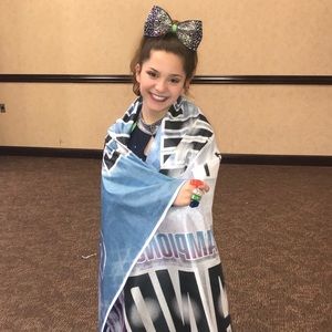 Meet your Posher, Samantha